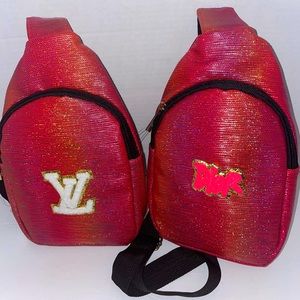 Metallic side back pack sold separately